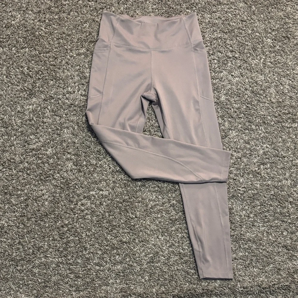 VSX Soft Pink Leggings - Picture 2 of 11